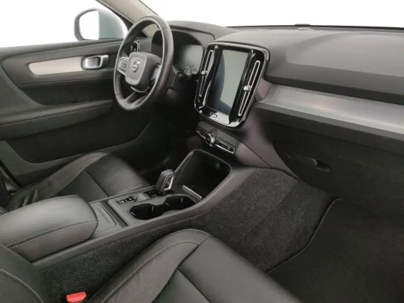 Volvo XC40 usata a Modena (12)