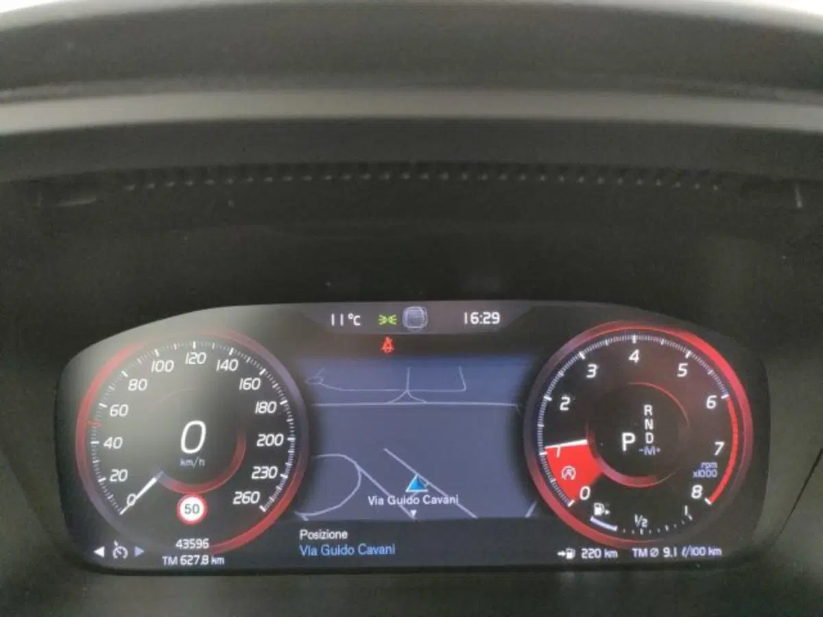 Volvo XC40 usata a Modena (6)