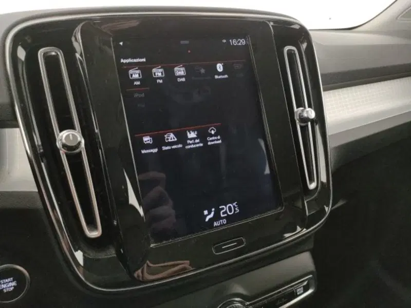 Volvo XC40 usata a Modena (16)