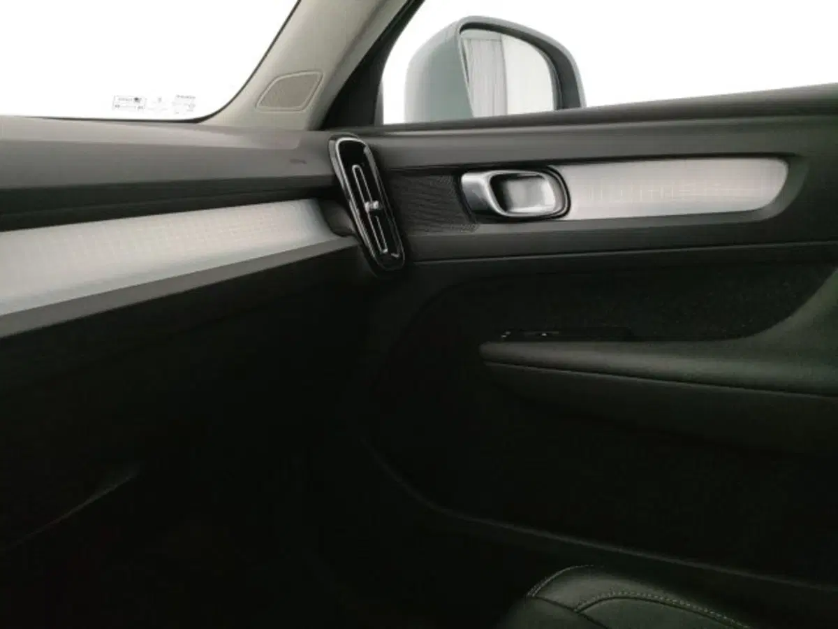 Volvo XC40 usata a Modena (9)