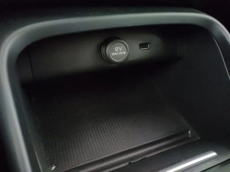 Volvo XC40 usata a Modena (18)