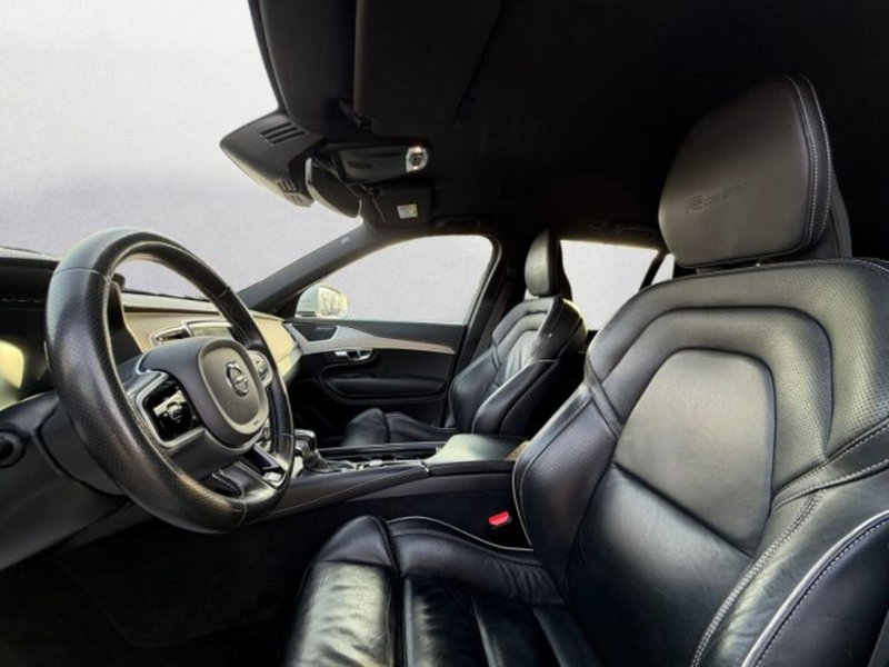 Volvo XC90 usata a Udine (7)