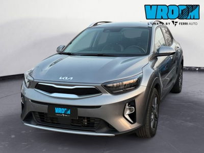 Kia Stonic 1.0 T-GDi 120 CV MHEV DCT Style del 2023 usata a Tavagnacco