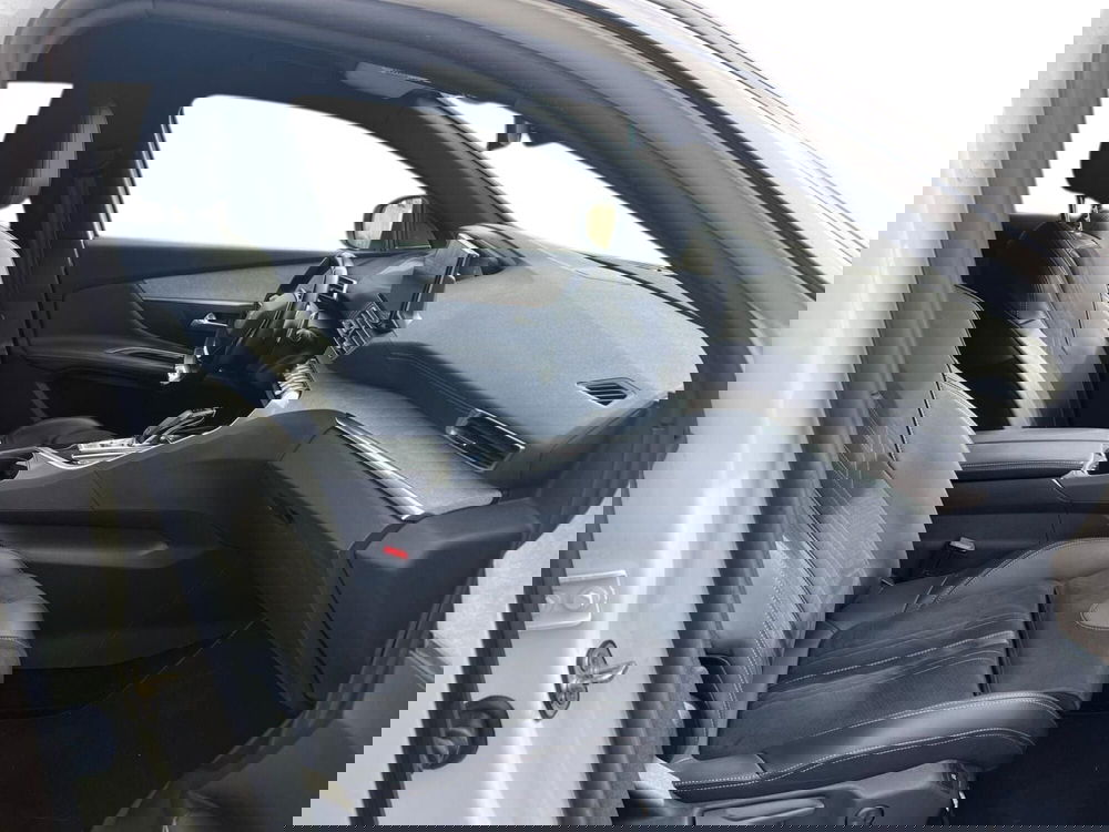 Peugeot 3008 usata a Bari (5)