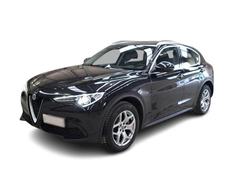 Alfa Romeo Stelvio usata a Bari (11)