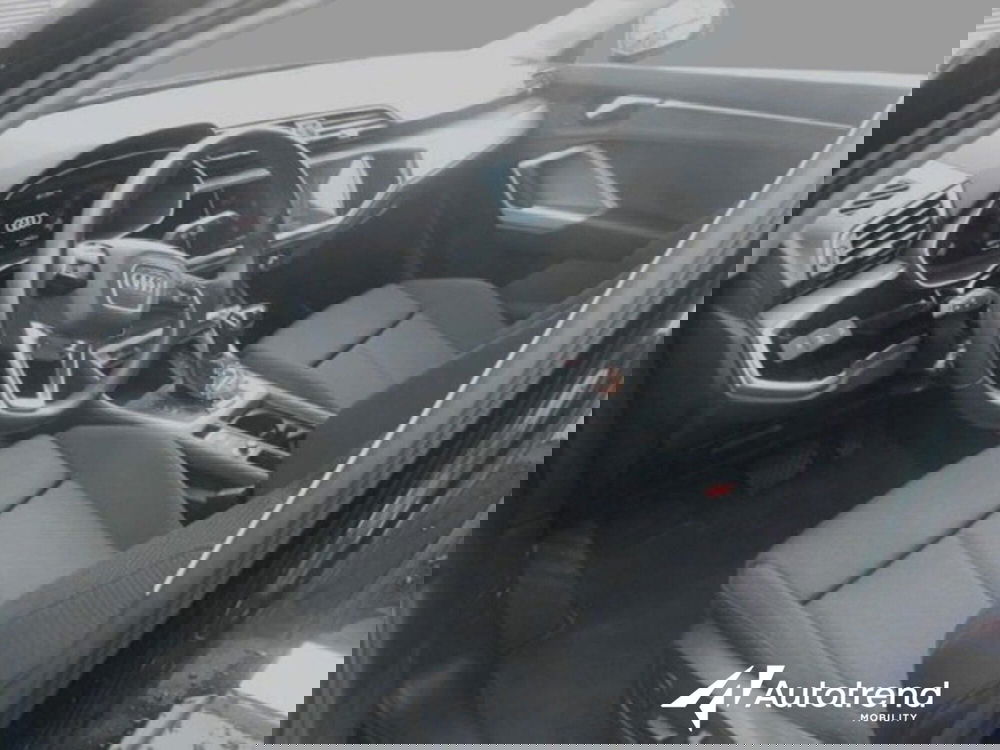 Audi Q3 Sportback usata a Bari (3)