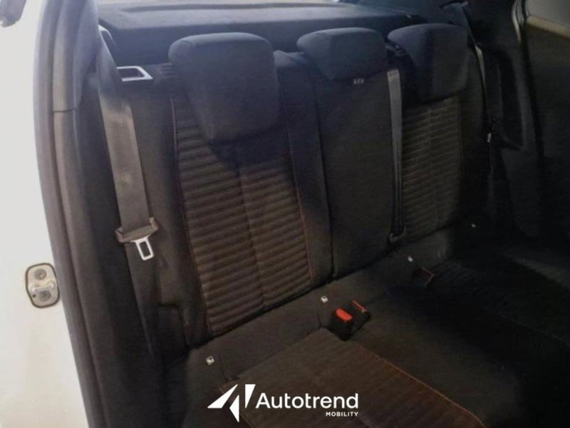 Peugeot 2008 usata a Bari (10)