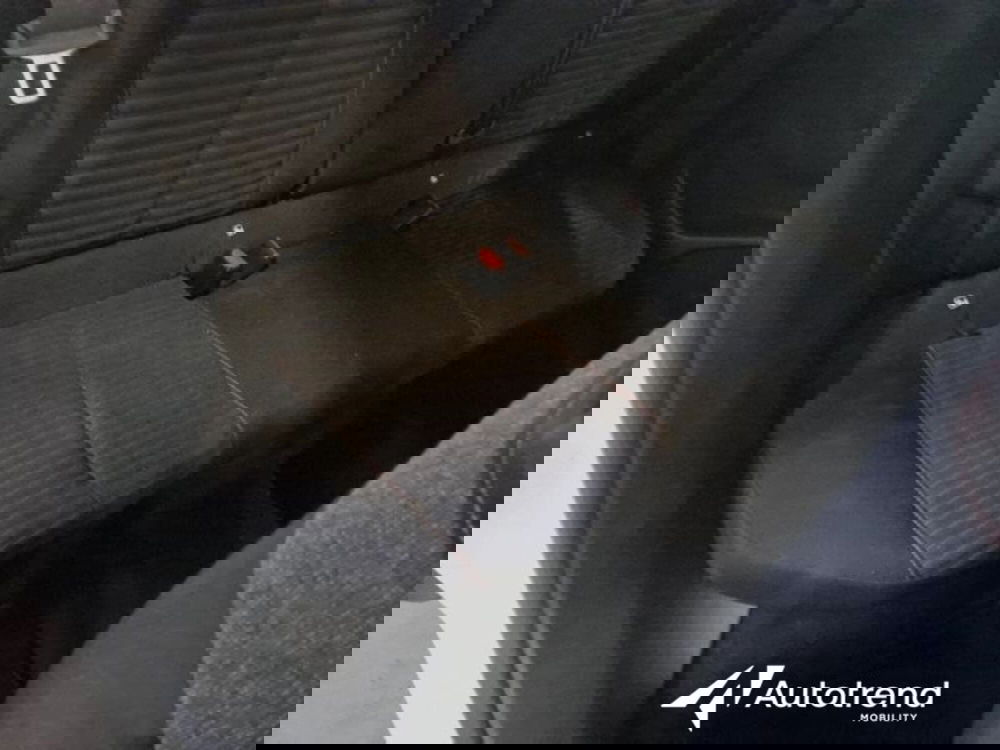 Peugeot 2008 usata a Bari (11)