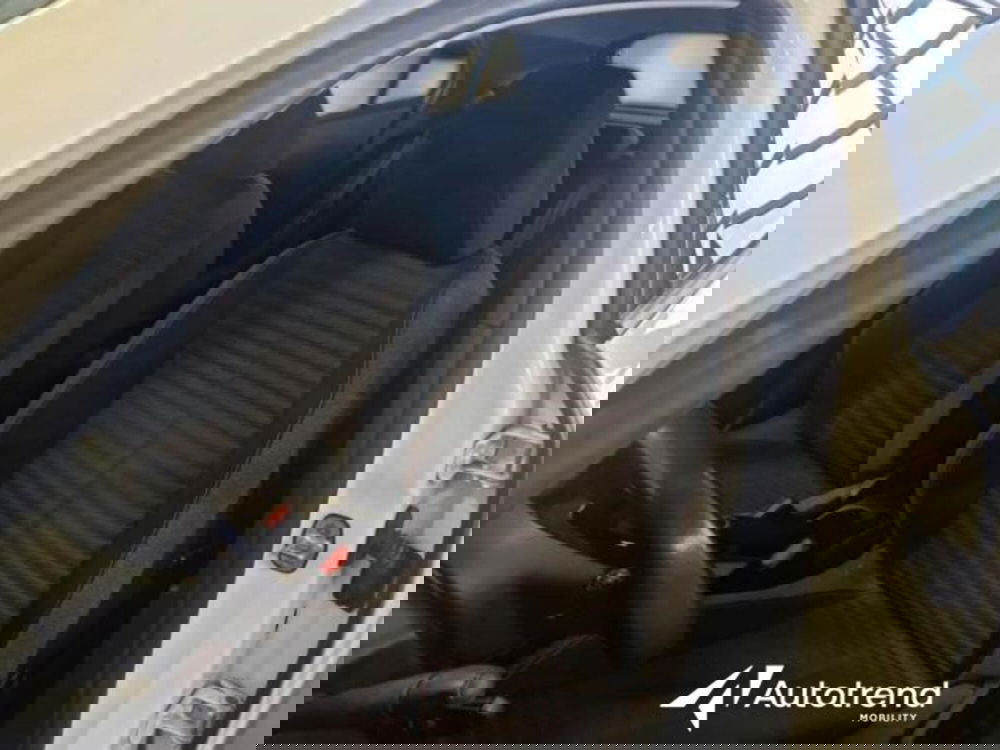 Peugeot 2008 usata a Bari (7)