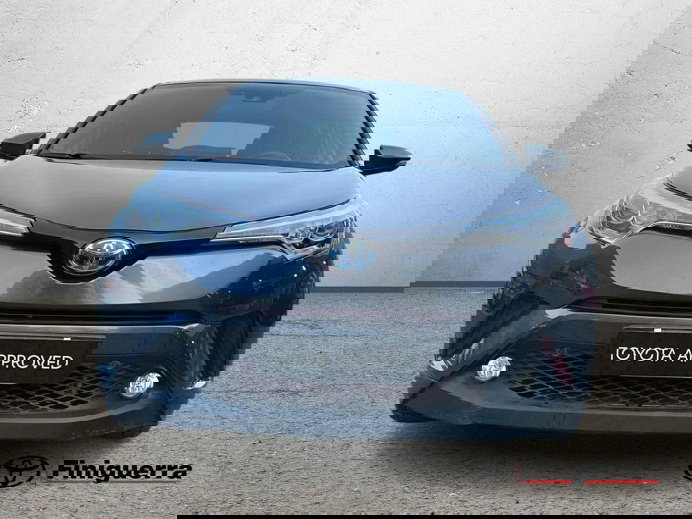 Toyota Toyota C-HR usata a Sondrio (2)