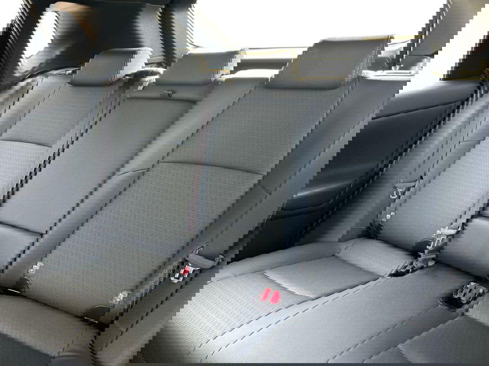 Toyota bZ4X usata a Piacenza (13)