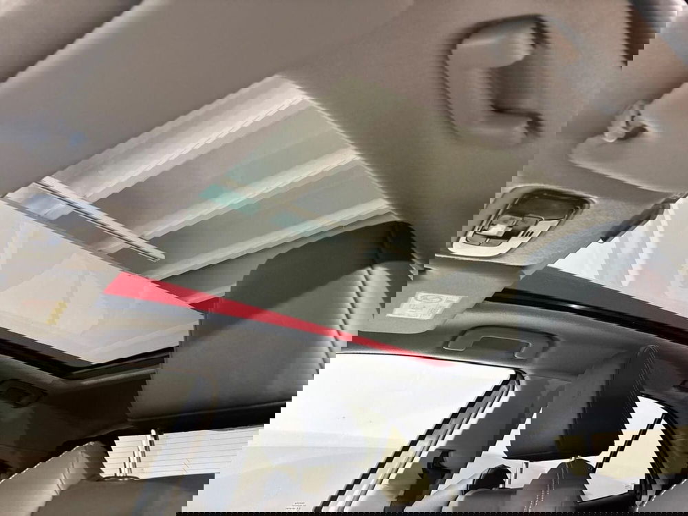 Toyota Yaris Cross usata a Lecco (18)