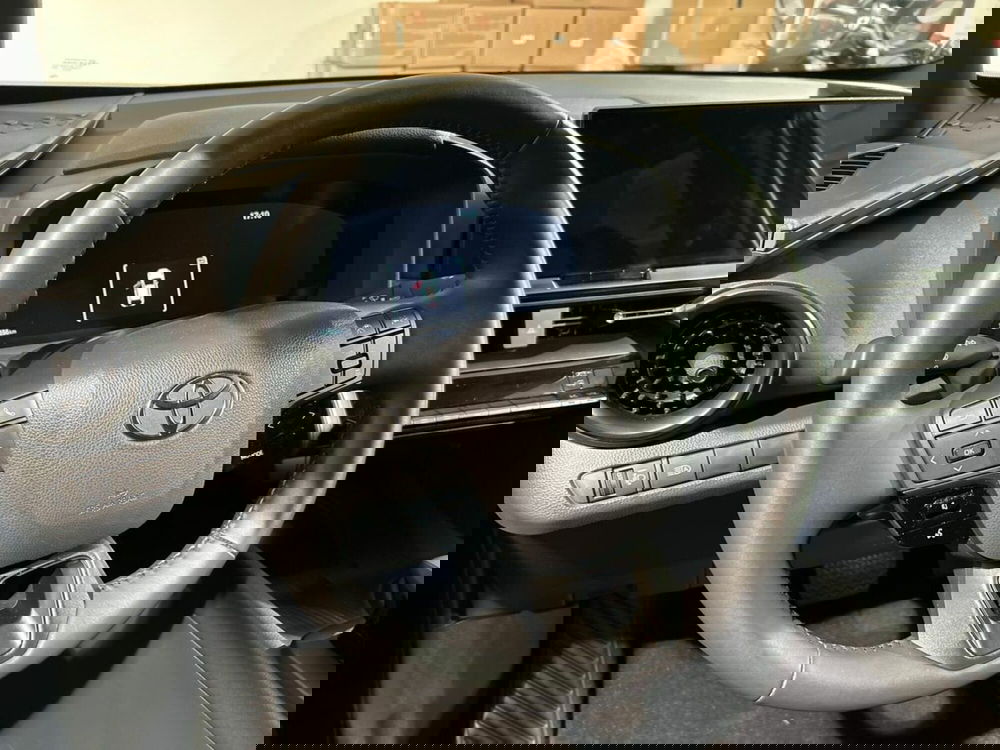 Toyota Toyota C-HR usata a Lecco (14)