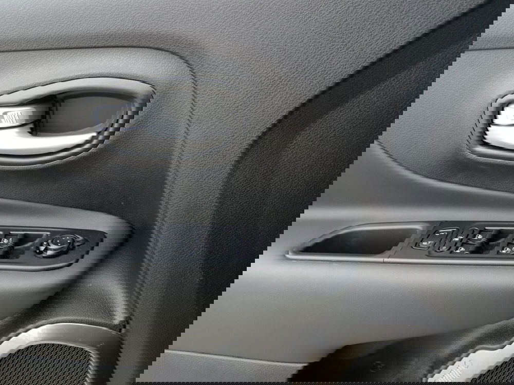 Jeep Renegade usata a Alessandria (18)