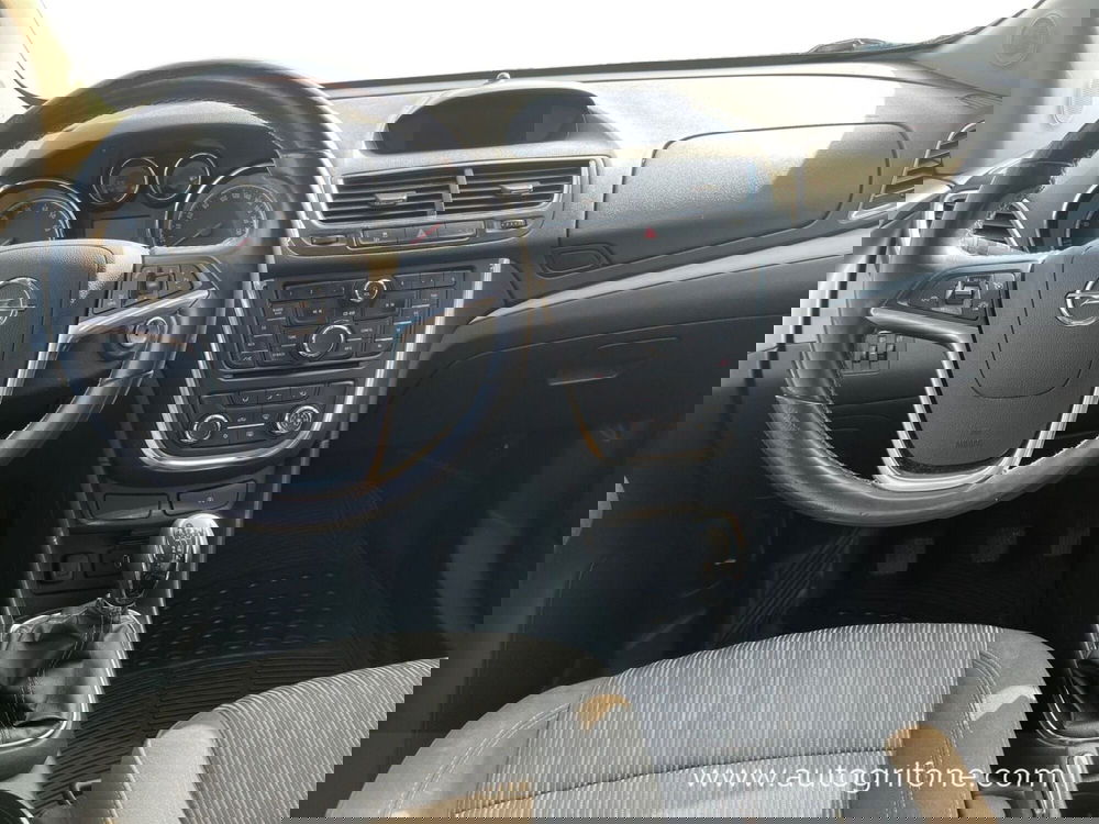 Opel Mokka usata a Modena (10)