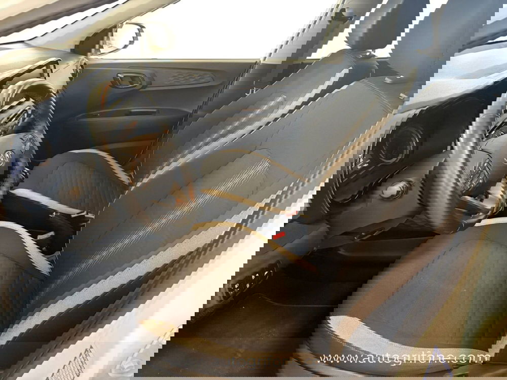 Hyundai i10 usata a Modena (9)