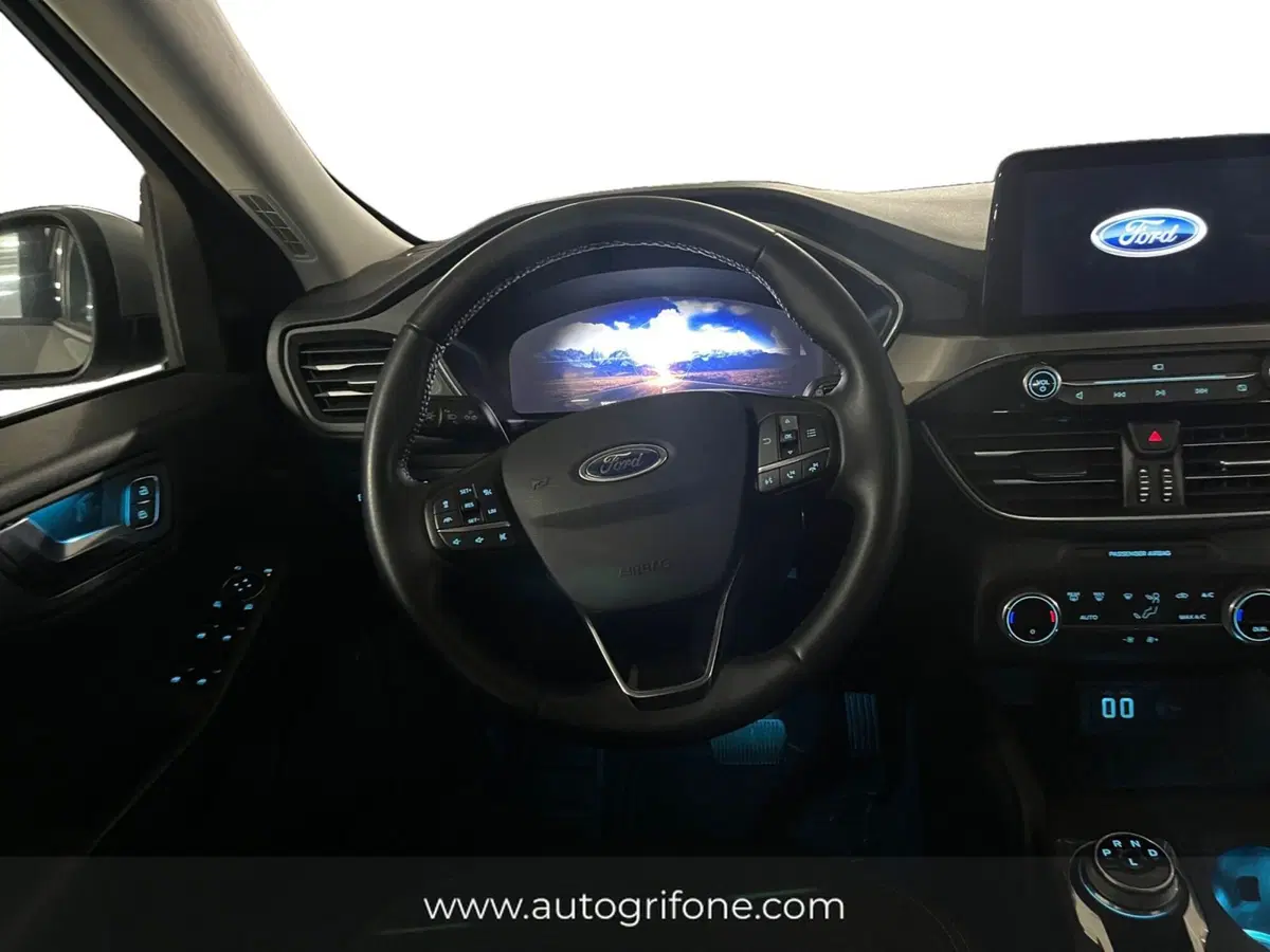 Ford Kuga usata a Modena (12)