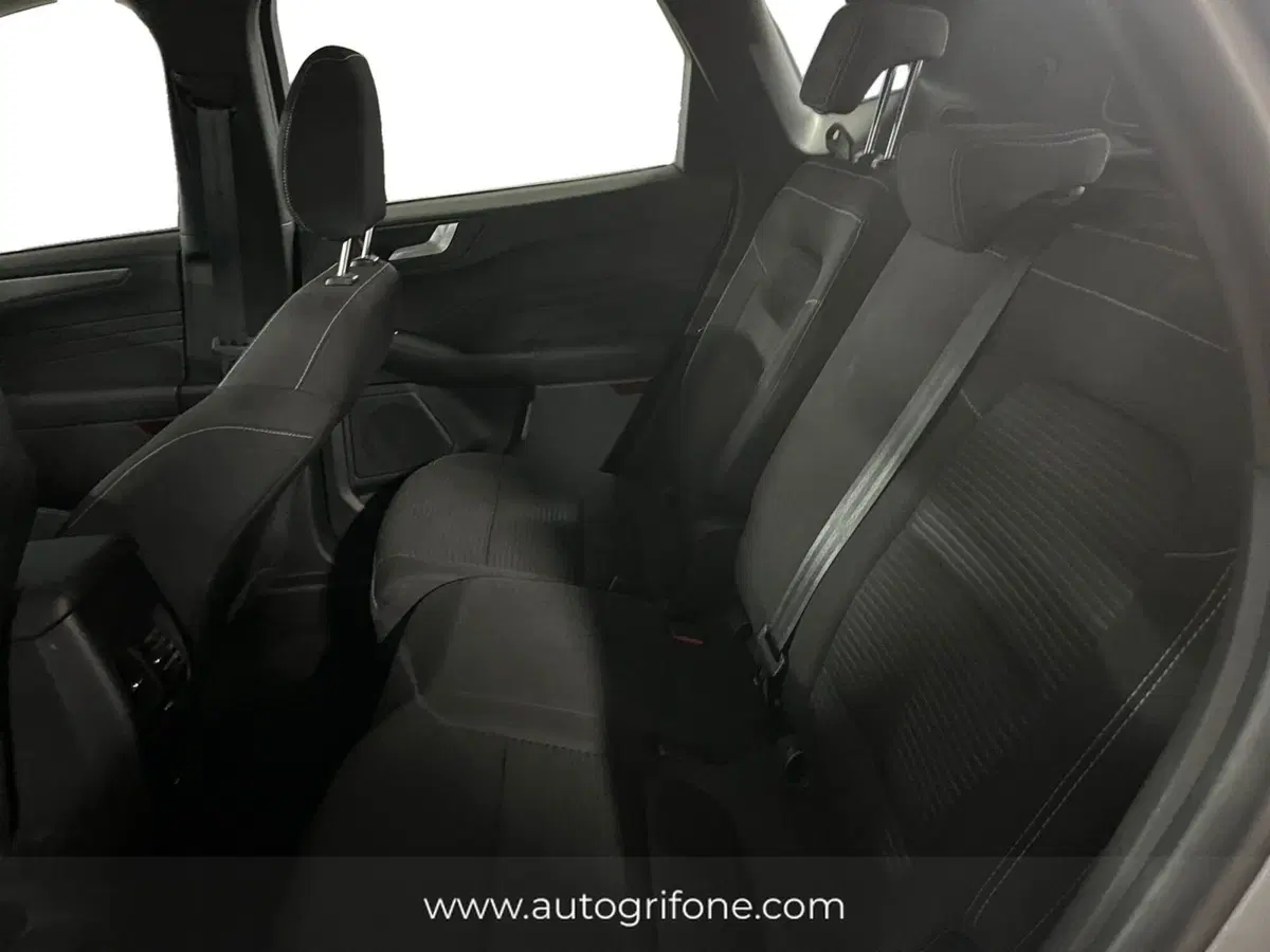 Ford Kuga usata a Modena (13)