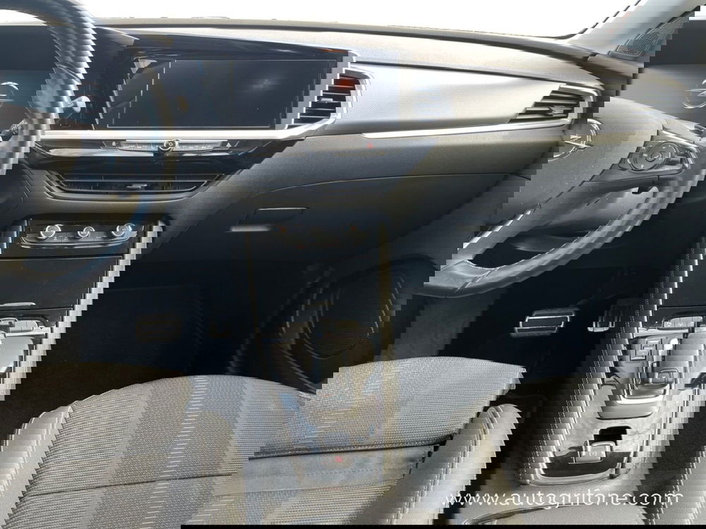 Opel Grandland usata a Modena (11)