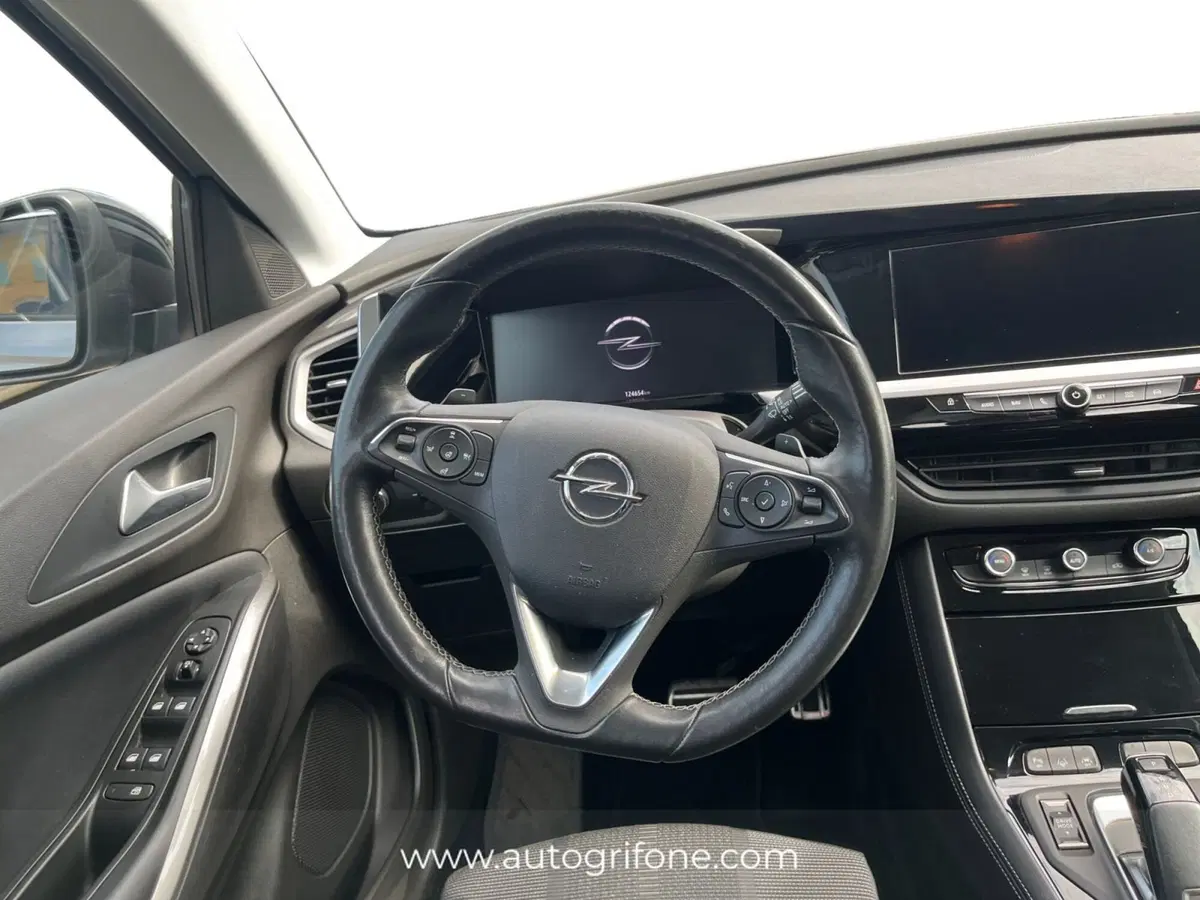 Opel Grandland usata a Modena (12)