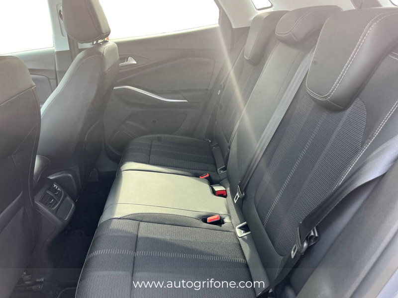 Opel Grandland usata a Modena (13)
