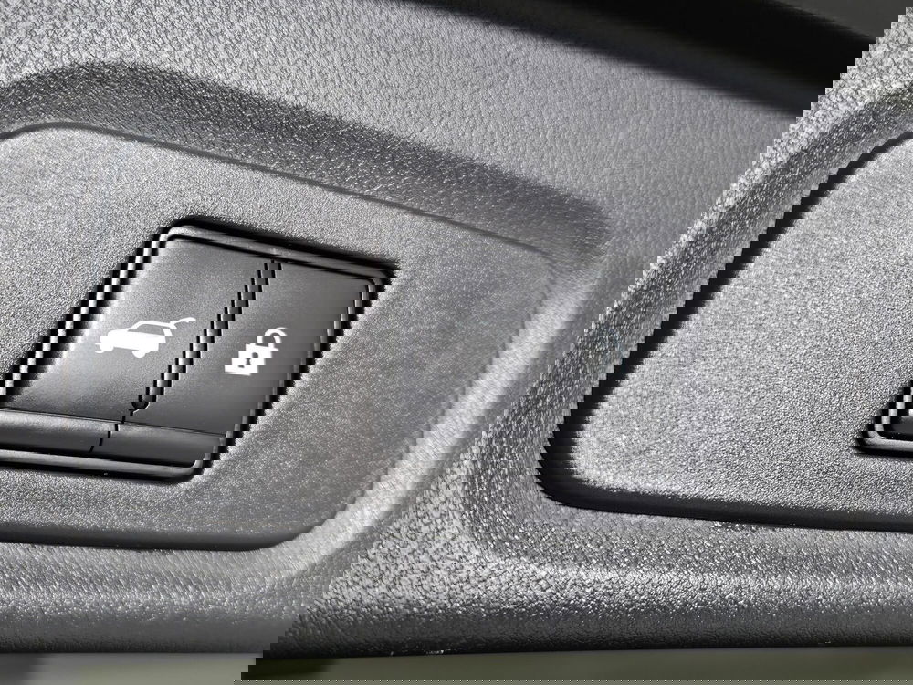 Nissan Qashqai usata a Torino (20)