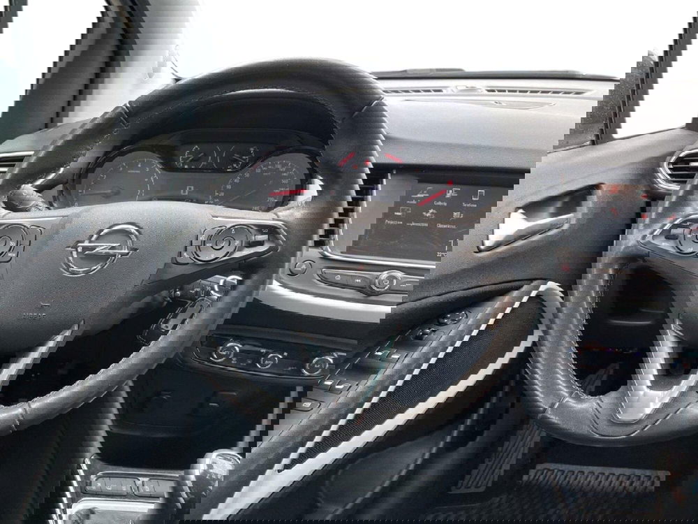 Opel Crossland X usata a Torino (11)