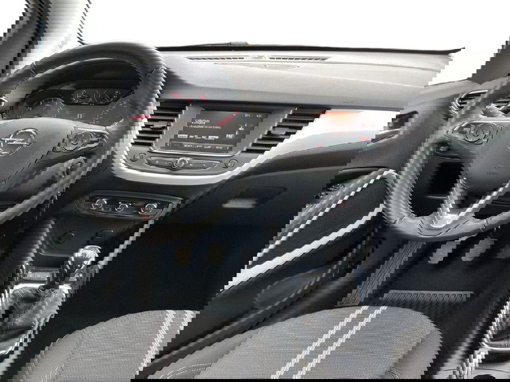 Opel Crossland X usata a Torino (11)