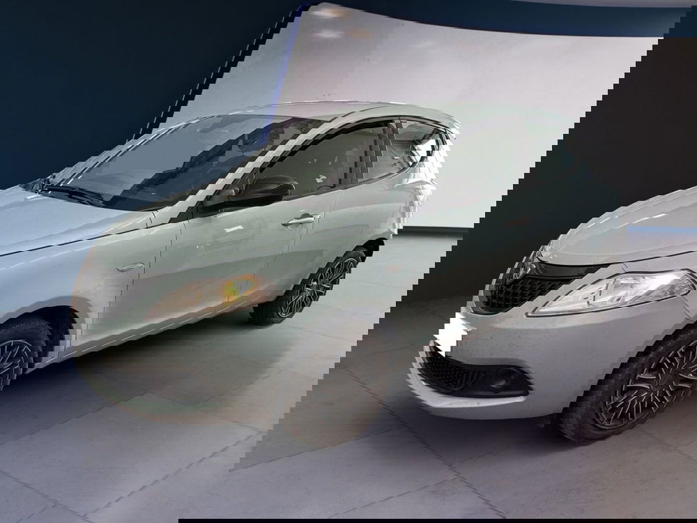 Lancia Ypsilon usata a Torino (3)