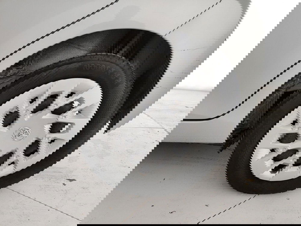 Toyota Aygo usata a Caserta (11)