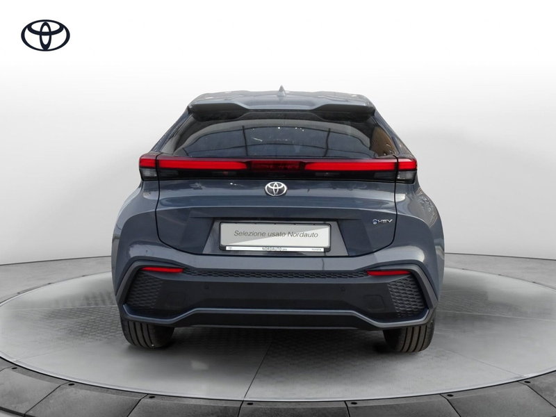Toyota Toyota C-HR nuova a Treviso (6)