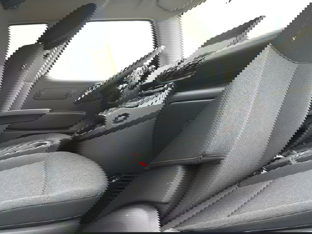 Hyundai Inster nuova a Pistoia (11)