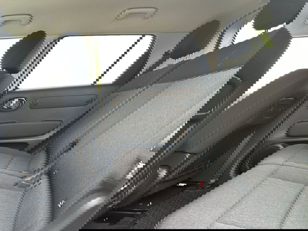 Hyundai Inster nuova a Pistoia (13)