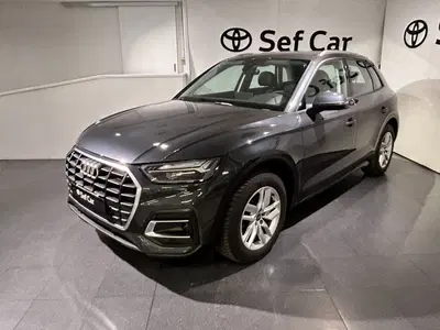Audi Q5 50 TFSI e quattro S tronic Business Design del 2023 usata a Milano