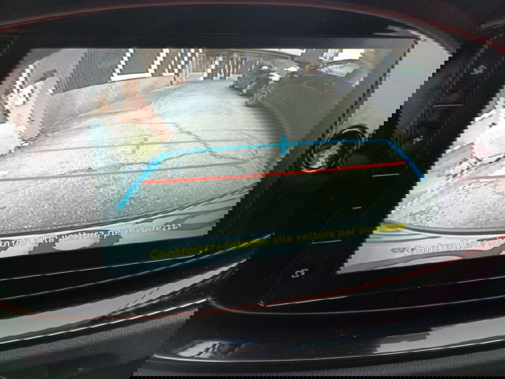 Toyota Aygo X usata a Milano (17)