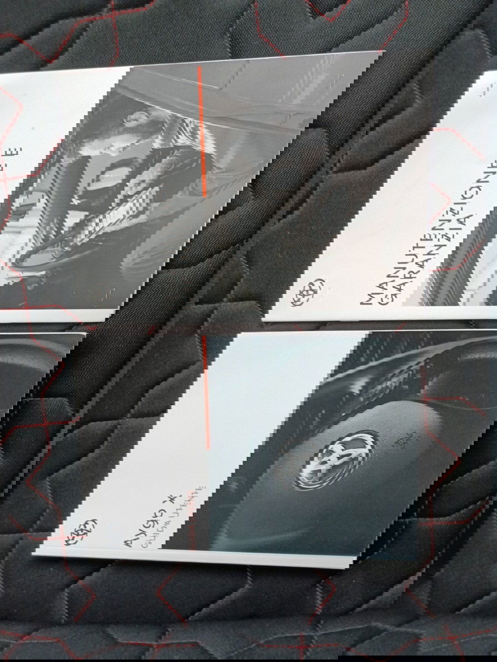 Toyota Aygo X usata a Milano (19)