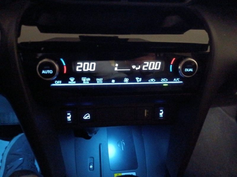 Toyota Yaris Cross usata a Milano (15)