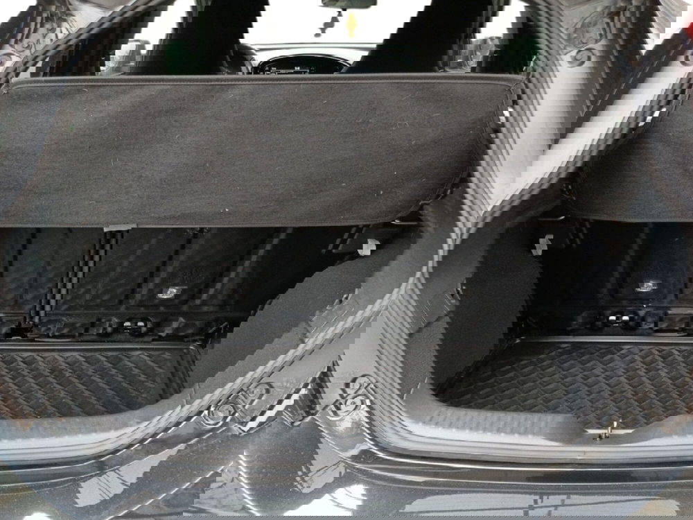 Toyota Aygo X usata a Milano (12)