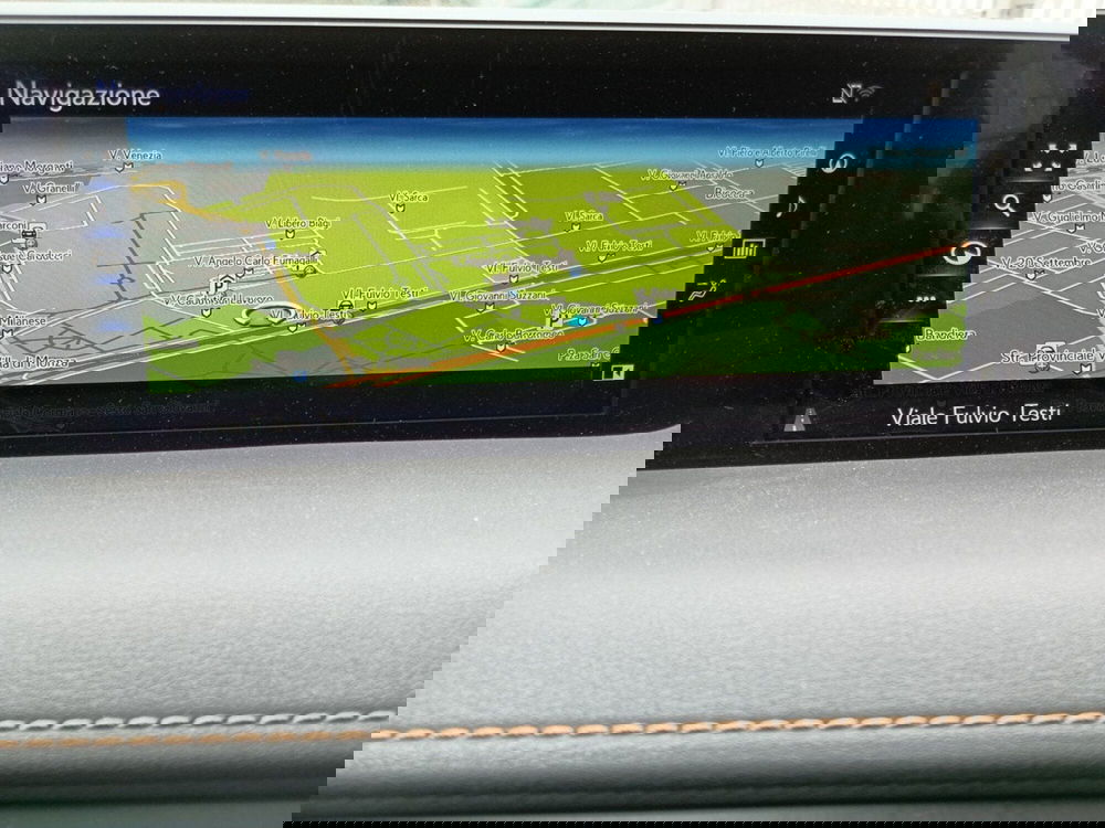 Lexus UX usata a Milano (17)