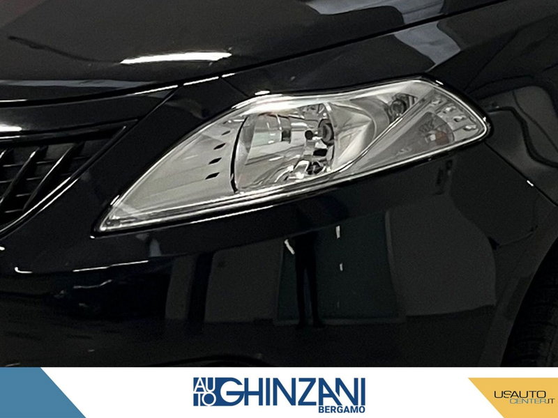 Lancia Ypsilon usata a Bergamo (11)