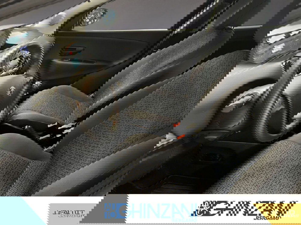 Lancia Ypsilon usata a Bergamo (6)