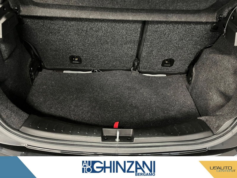 Lancia Ypsilon usata a Bergamo (9)