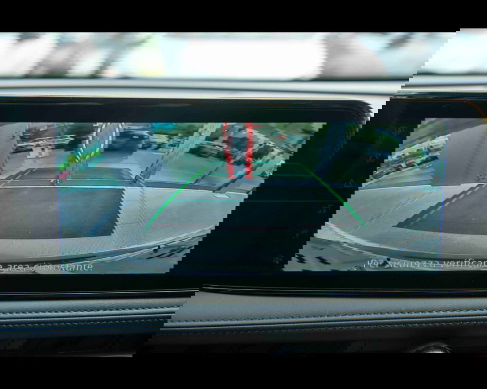 Nissan Ariya nuova a Treviso (10)