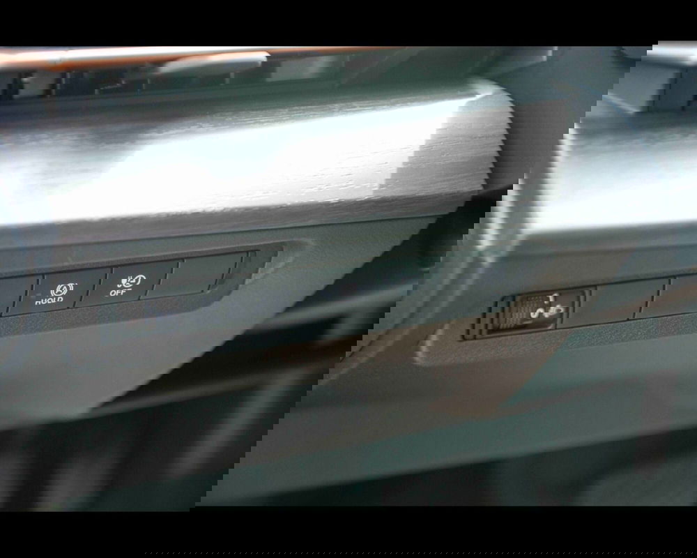 Nissan Ariya nuova a Treviso (17)