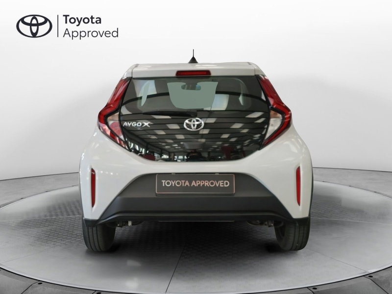 Toyota Aygo X usata a Frosinone (4)