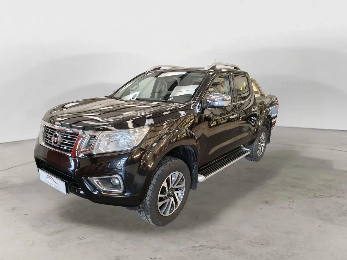 Nissan Navara usata a Roma
