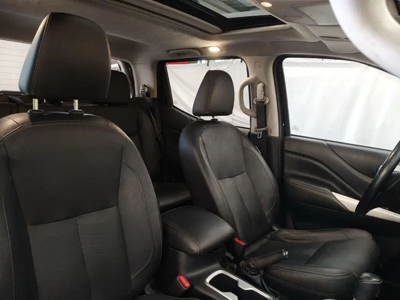 Nissan Navara usata a Roma (6)