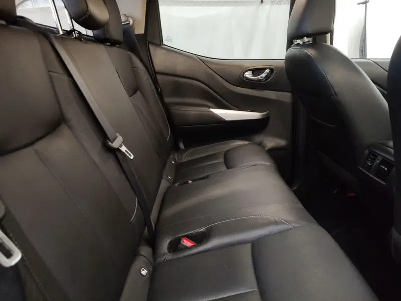 Nissan Navara usata a Roma (7)