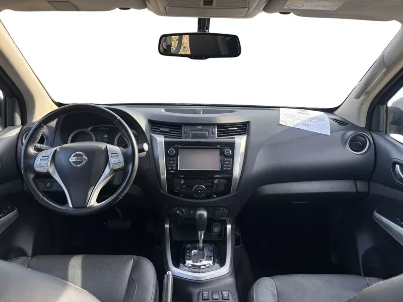 Nissan Navara usata a Roma (8)