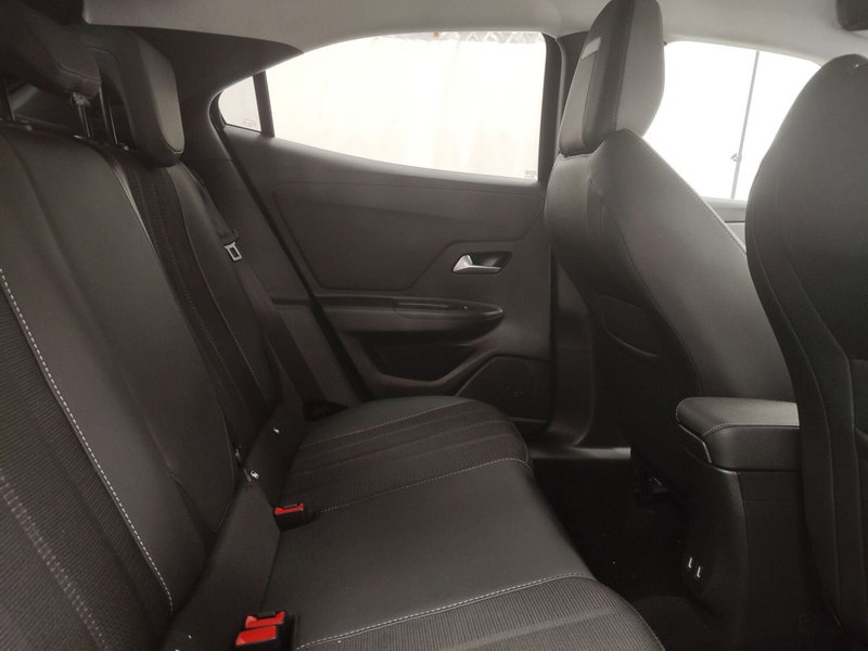 Opel Mokka usata a Roma (7)